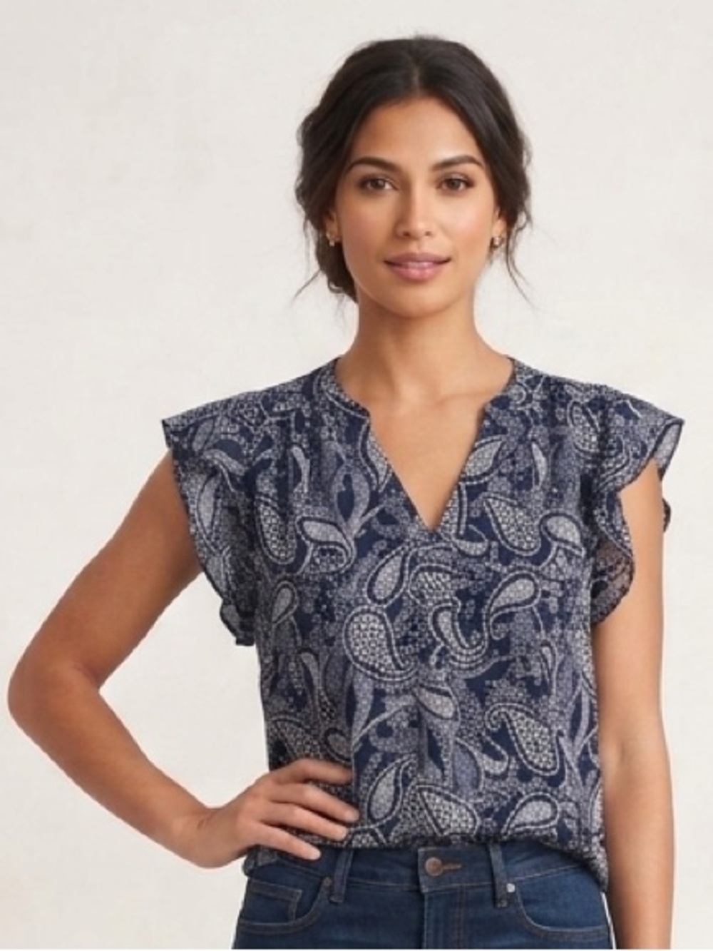 Vince Camuto Navy and White Paisley Cap‎ Sleeve Blouse